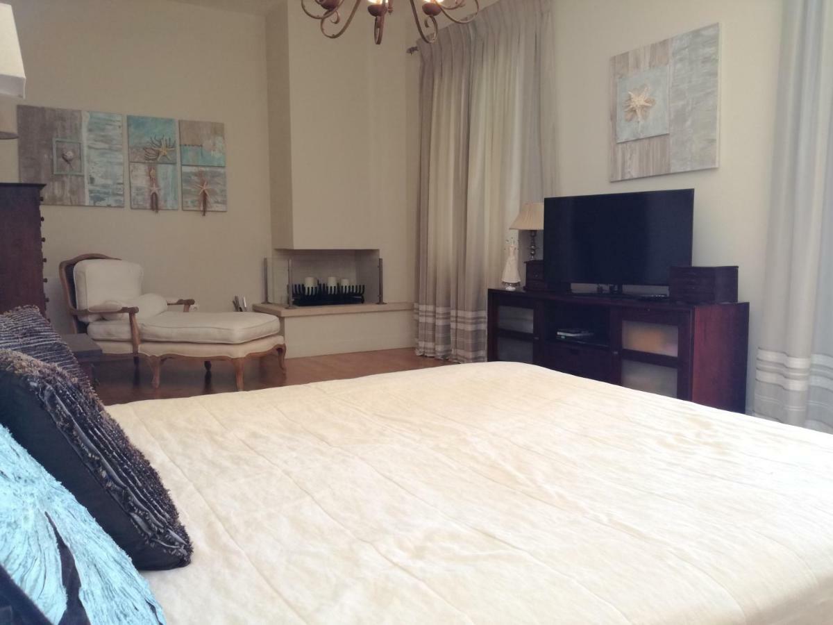 Endless Blue Villa Anavyssos Bagian luar foto