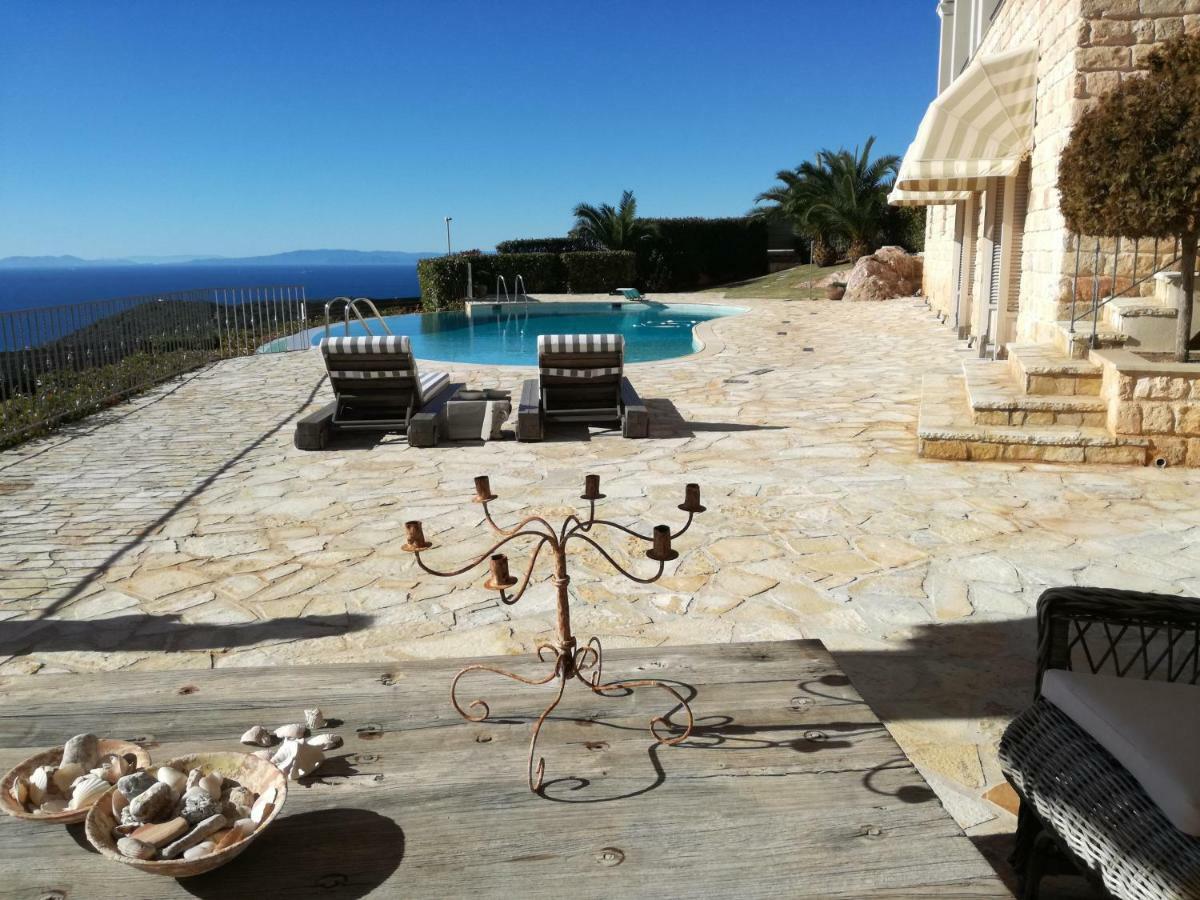 Endless Blue Villa Anavyssos Bagian luar foto